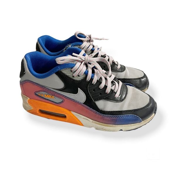 Nike Other - Nike Air Max lace up athletic sneakers girls size 6Y white black blue orange